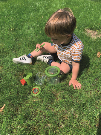 Navir, Dwukomorowy pojemnik do obserwacji 2 x lupa