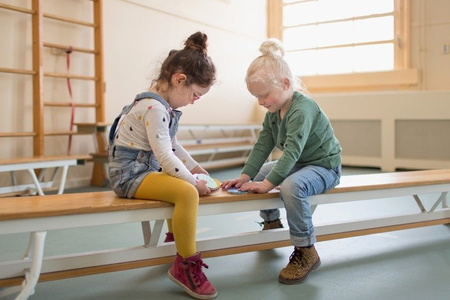 Gra Pamięciowa Zgadnij i Zapamiętaj - Na Pamięć i Koncentrację