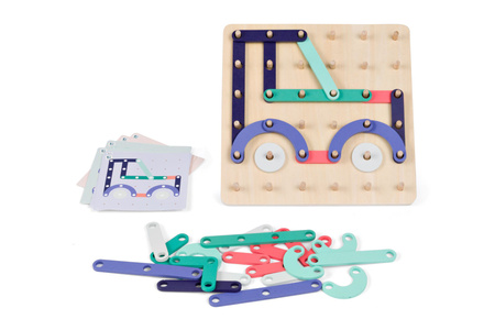 BS Toys, drewniana tablica manipulacyjna z płytkami Geoplank