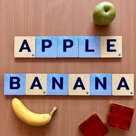 COBLO, nakładki na klocki - Duże litery 60 szt