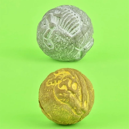 Piłka Dino 8 cm - wysoko odbijająca się - mix kolorów